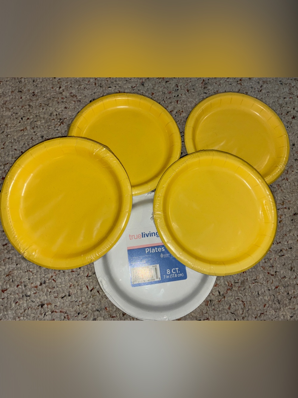 7” Yellow Paper Plates - 40 Count